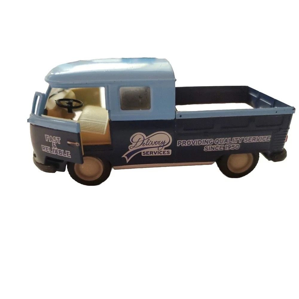 Kinsmart 1963 Volkeswagon‎ Bus Double Cab Pickup